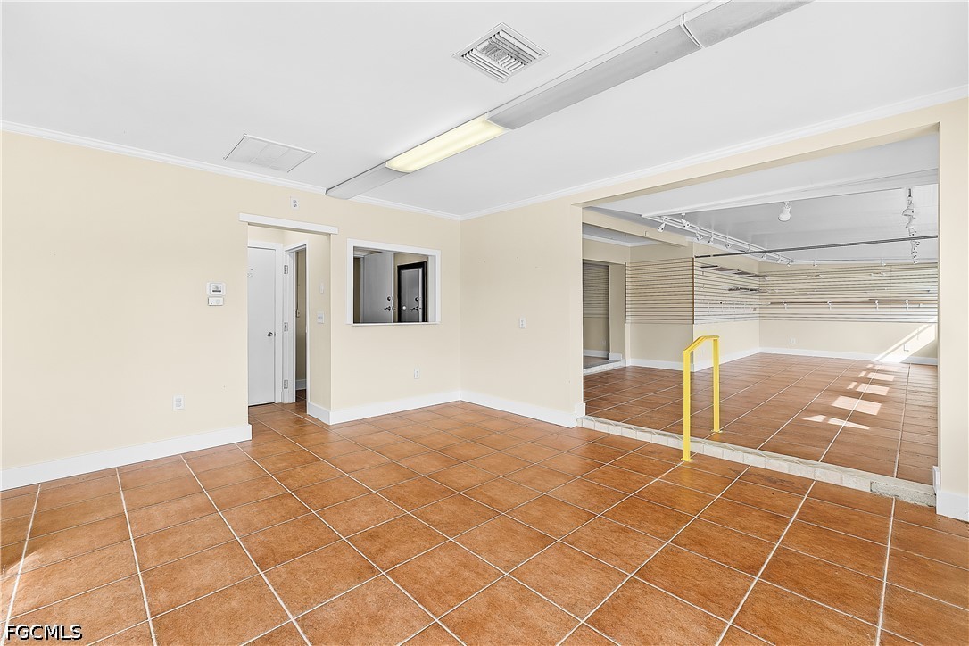 3269 Stringfellow Rd Property Photo 12