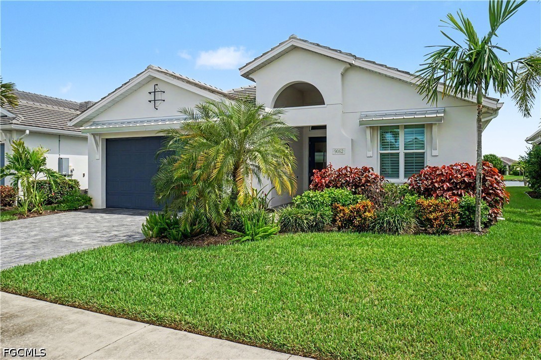 9062 Montserrat Dr Property Photo 1