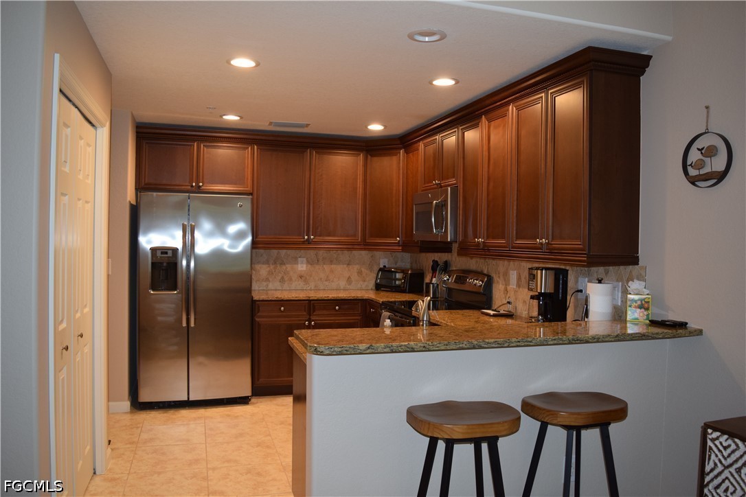 6661 Alden Woods 101 Property Photo 2