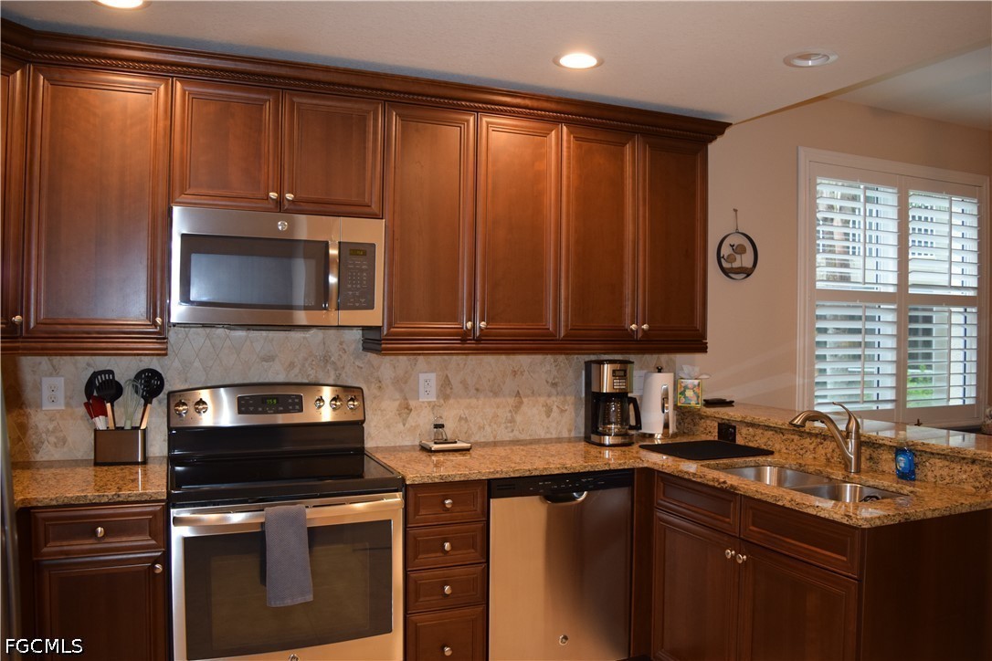 6661 Alden Woods 101 Property Photo 4