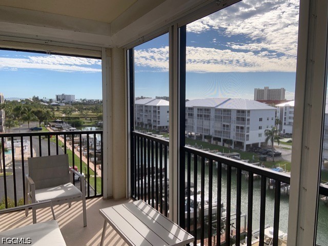 4471 Bay Beach Ln 351 Property Photo 2