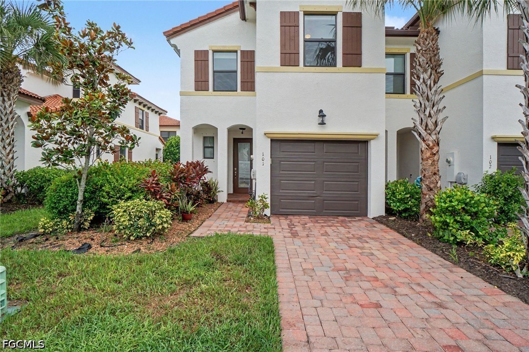 15831 Portofino Springs Blvd 101 Property Photo 1