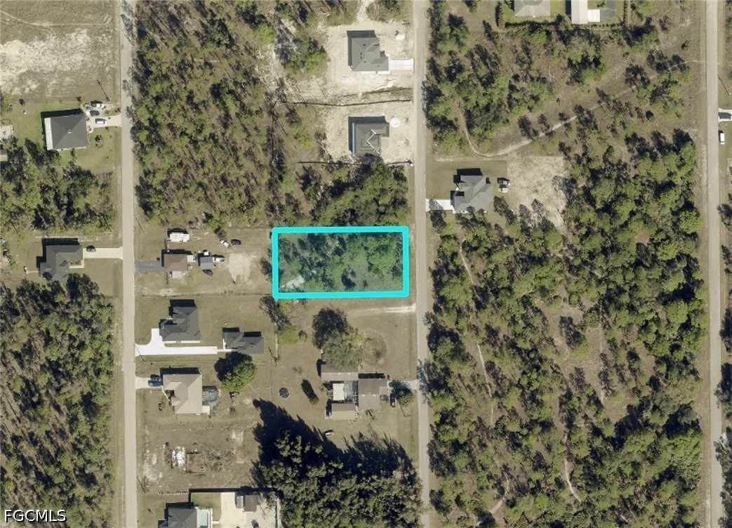 1315 Jackson Ave Property Photo 2