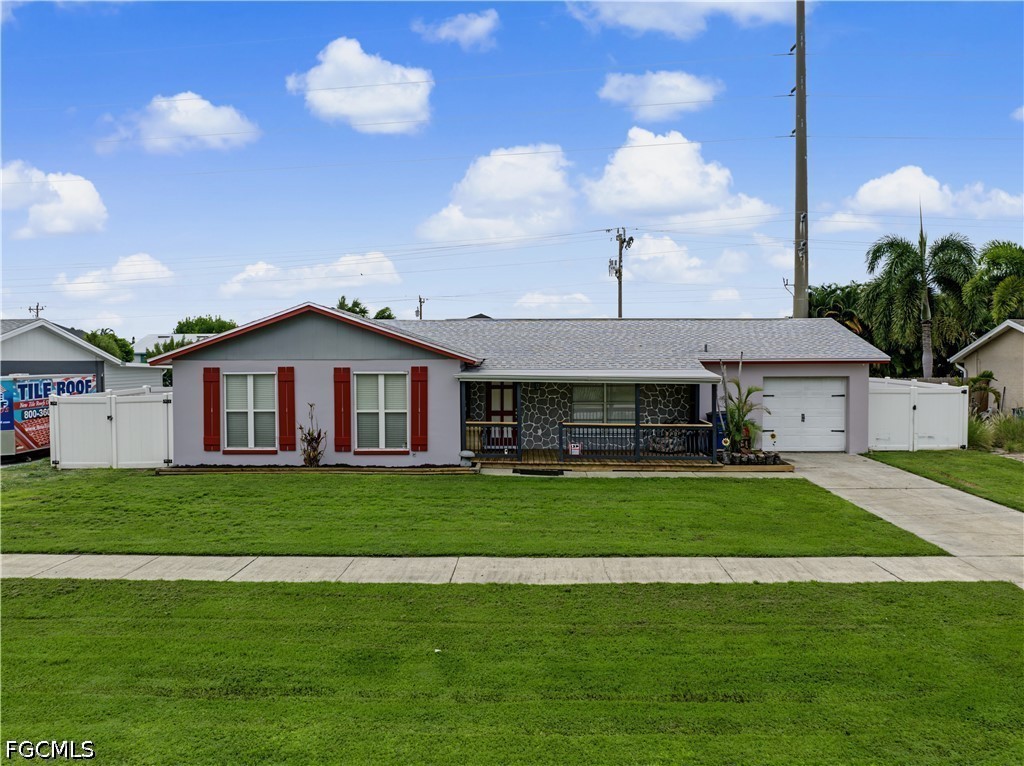 1151 Lovely Ln Property Photo 1