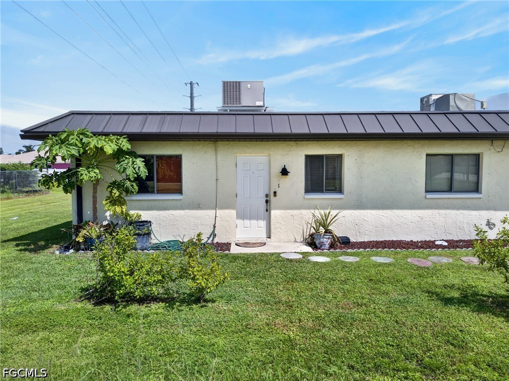 4516 Santa Barbara Blvd 1 Property Photo 3