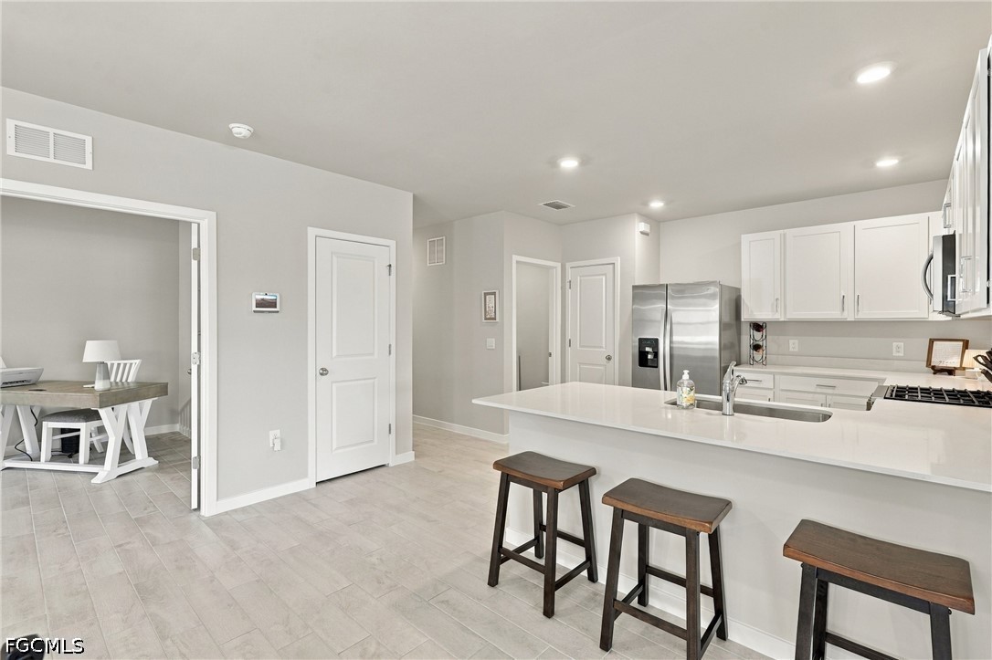 17622 Wild Iris Ln Property Photo 8