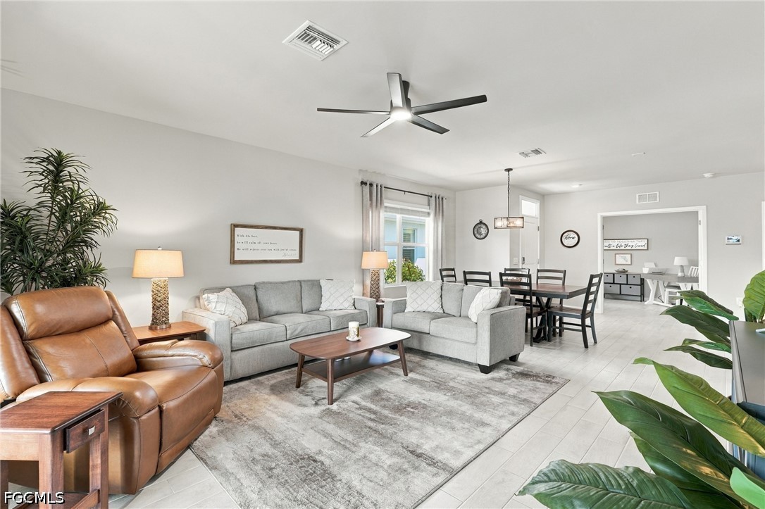 17622 Wild Iris Ln Property Photo 15
