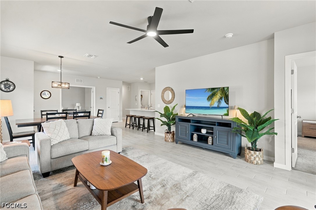 17622 Wild Iris Ln Property Photo 16