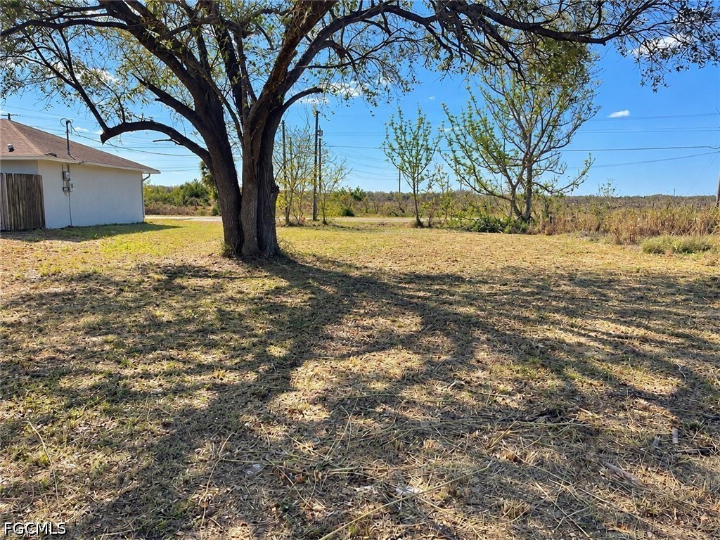 16971 1st St Property Photo 2