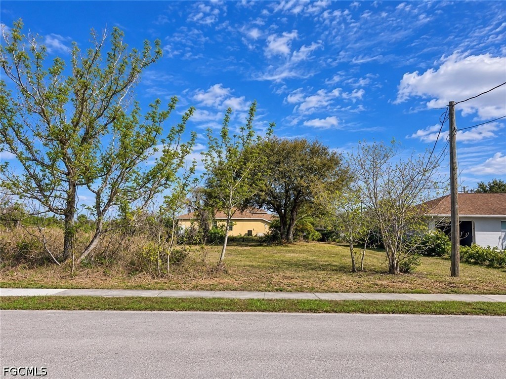 16971 1st St Property Photo 3