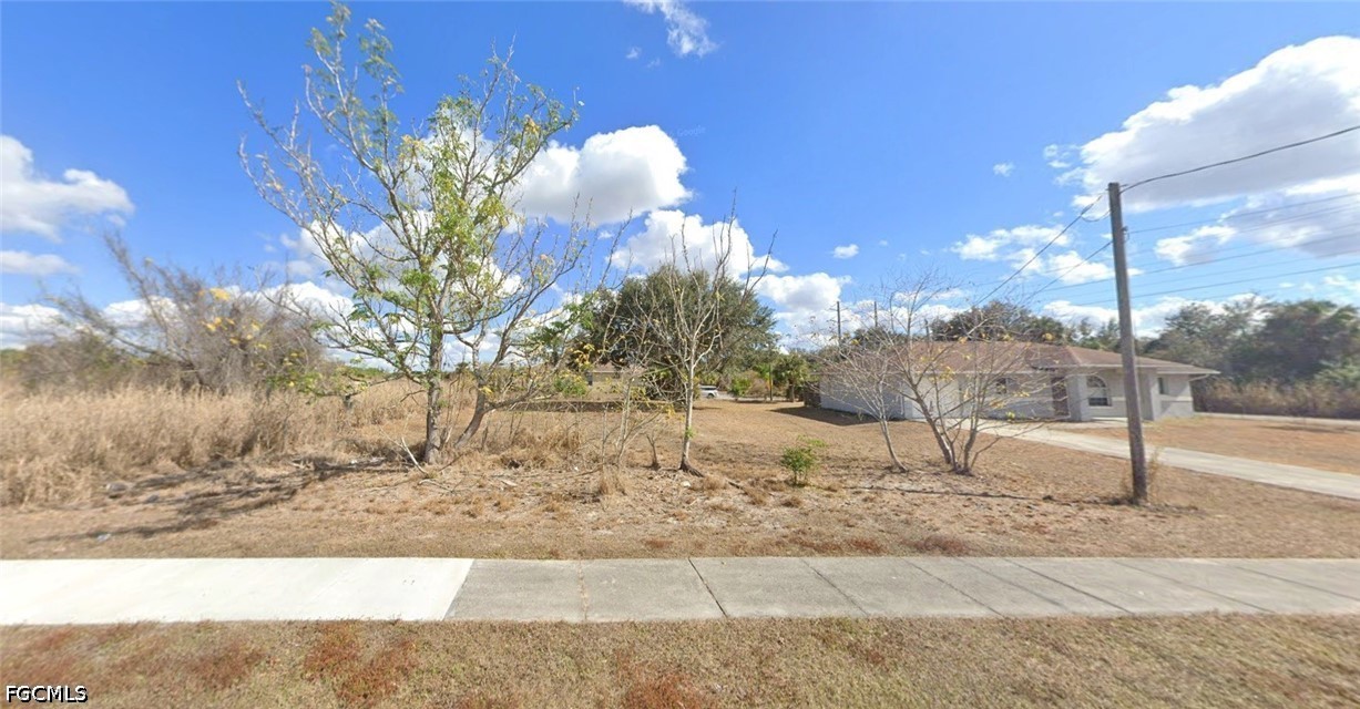 16971 1st St Property Photo 4