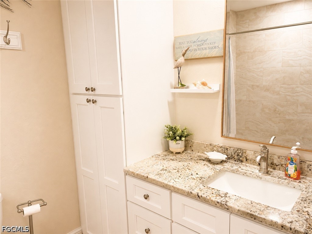 11140 Caravel Cir 106 Property Photo 12