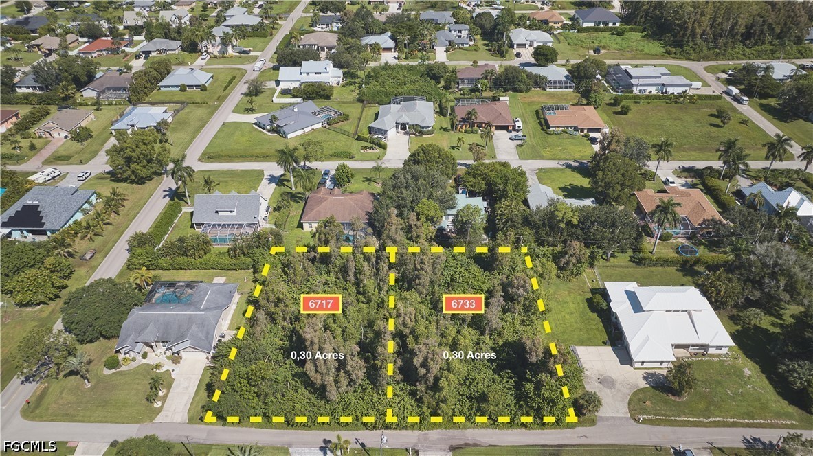 6717 Fairview St Property Photo 1