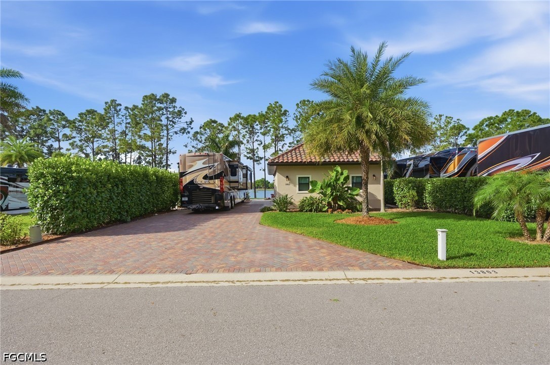 13803 Golden Palms Cir Property Photo 1