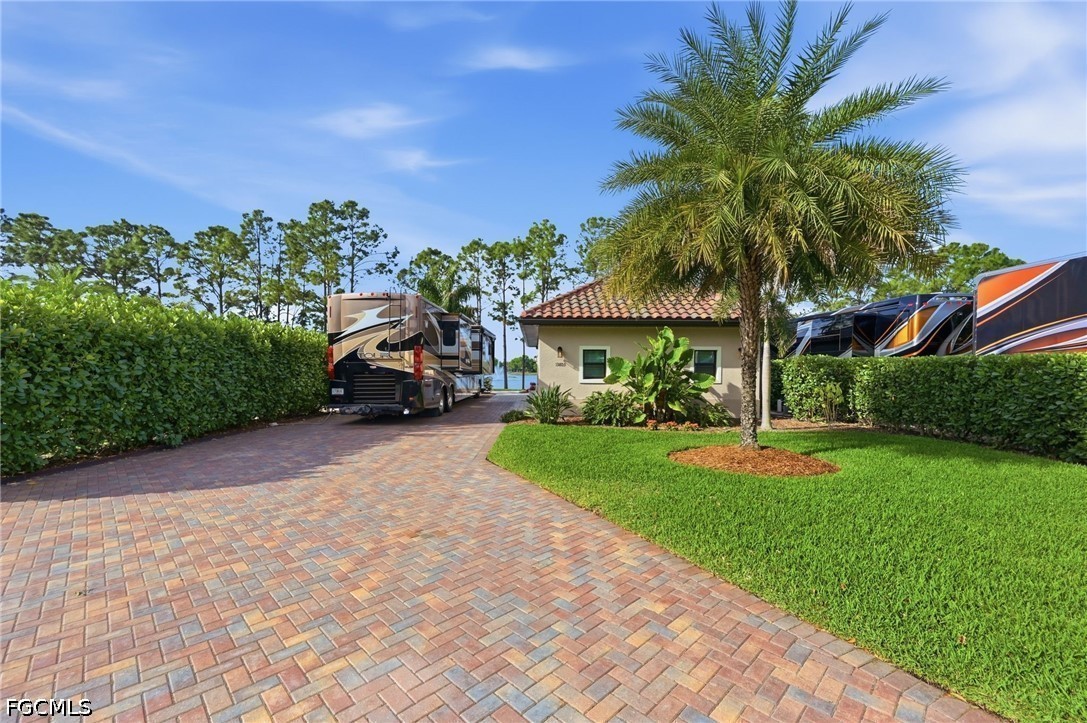 13803 Golden Palms Cir Property Photo 38