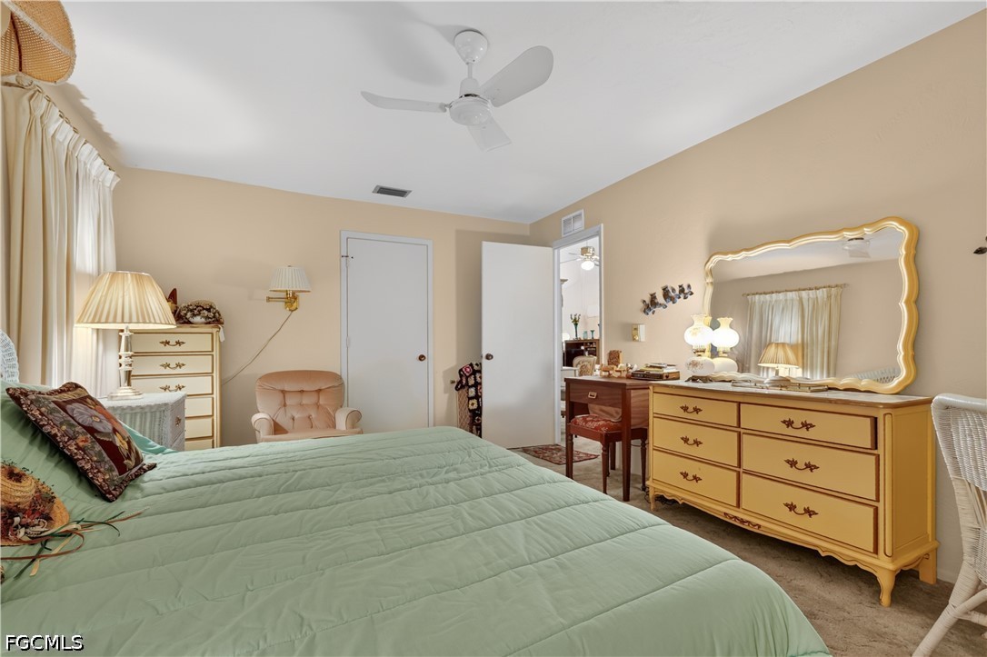 2265 Crystal Dr Property Photo 19