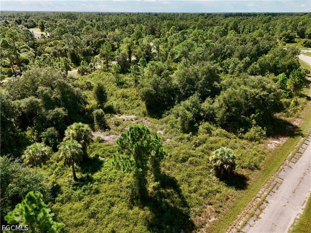 Winterville Cir Property Photo 4