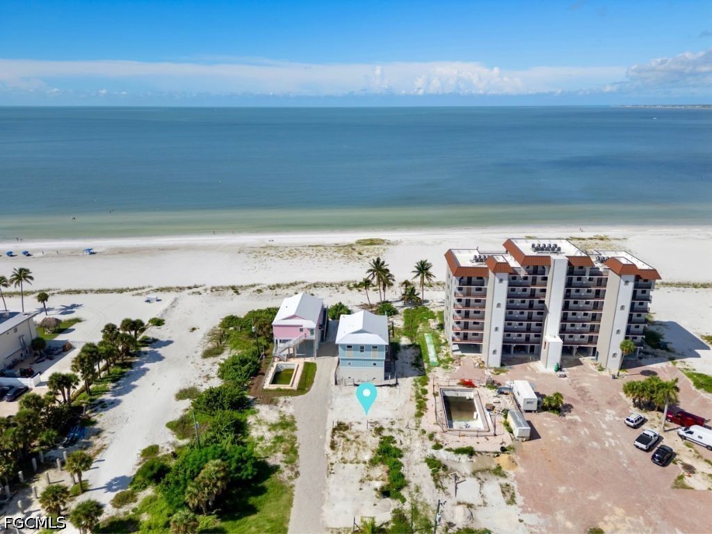 612 Estero Blvd Property Photo 12