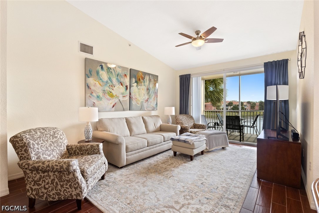 20230 Estero Gardens Cir 205 Property Photo 9