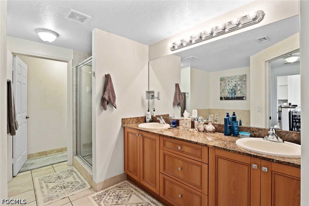 20230 Estero Gardens Cir 205 Property Photo 14