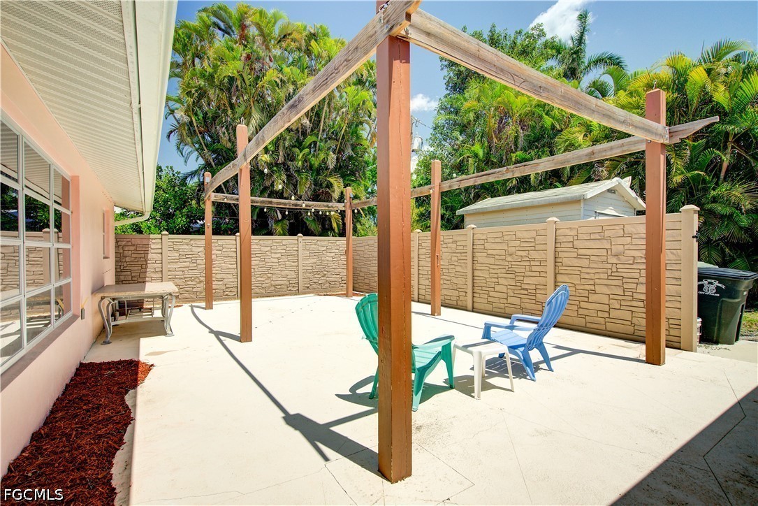 2627 Mcgregor Blvd Property Photo 44