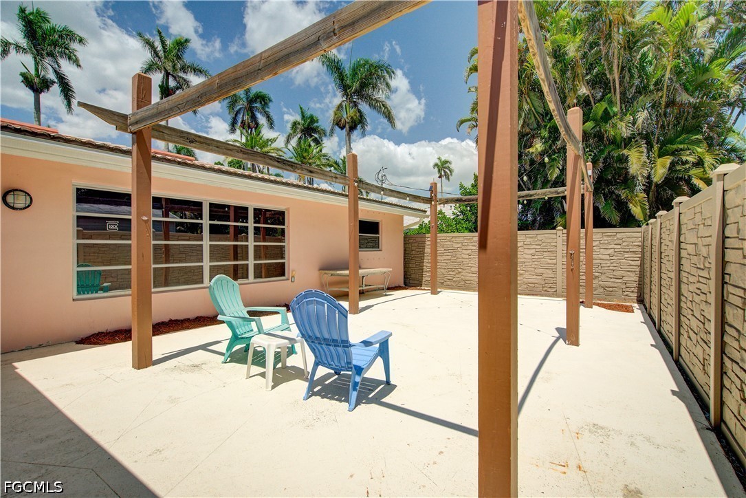 2627 Mcgregor Blvd Property Photo 46