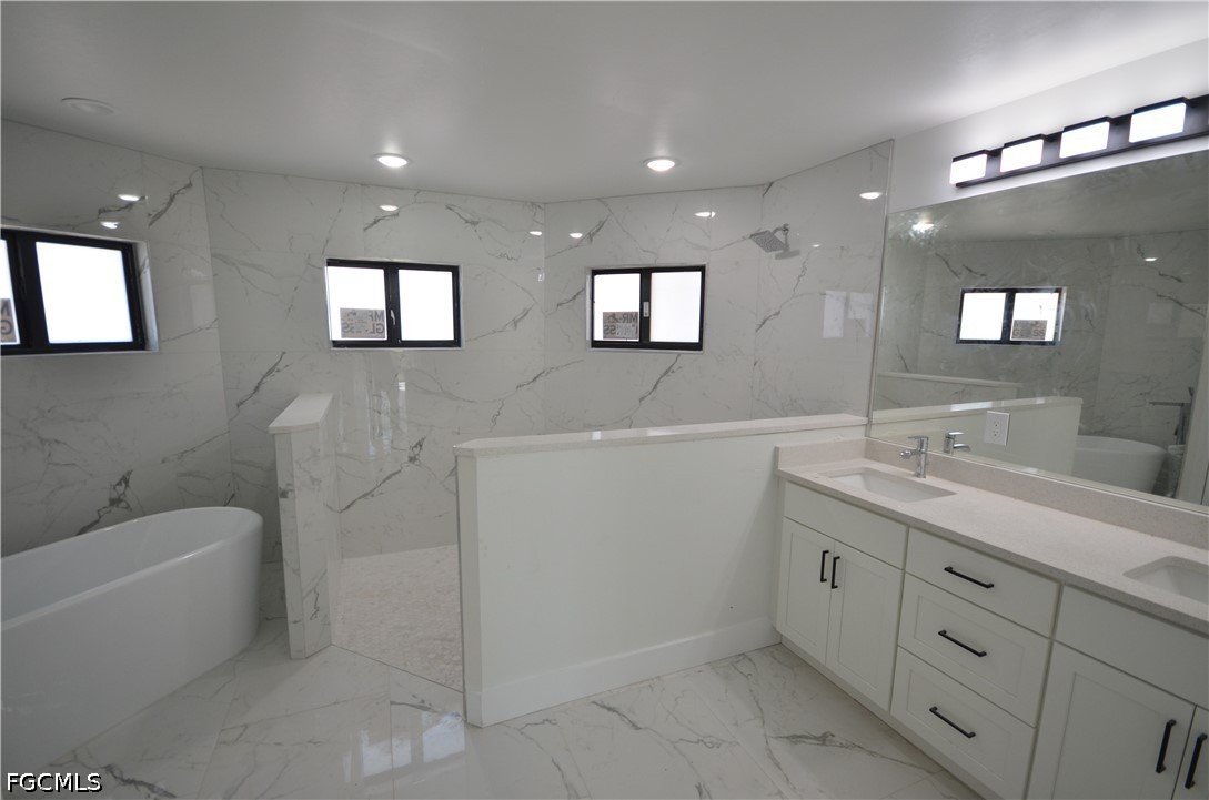 1242 Hathor St E Property Photo 18