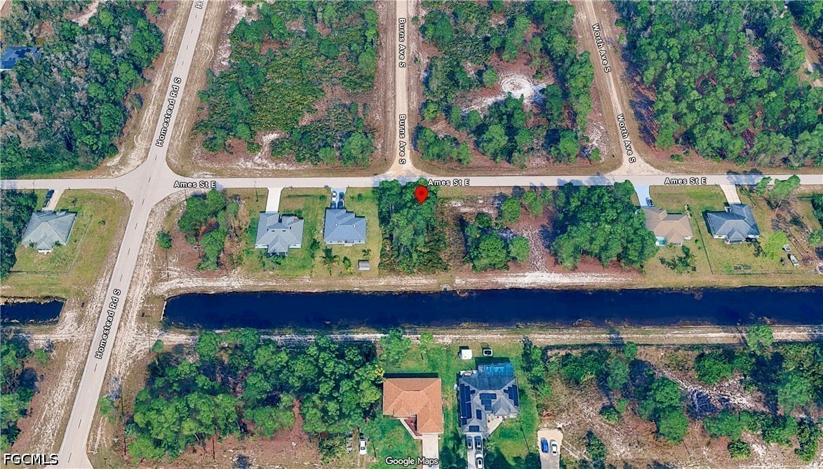 610 Ames St E Property Photo 6