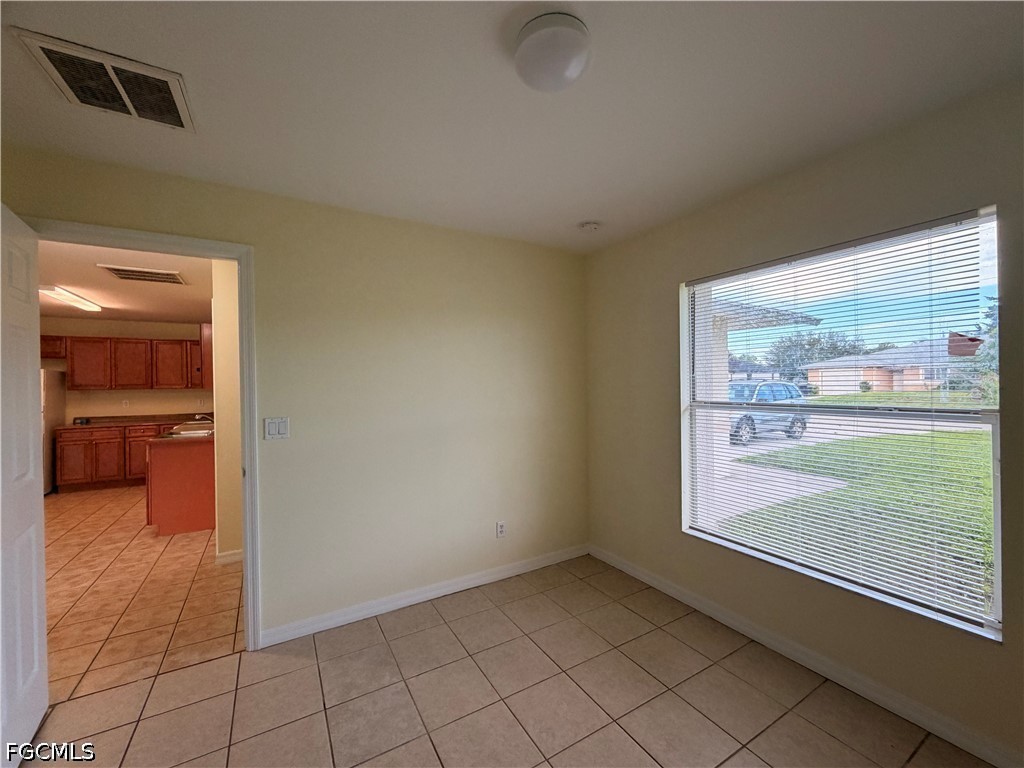 2407 Vernon Ave S Property Photo 6