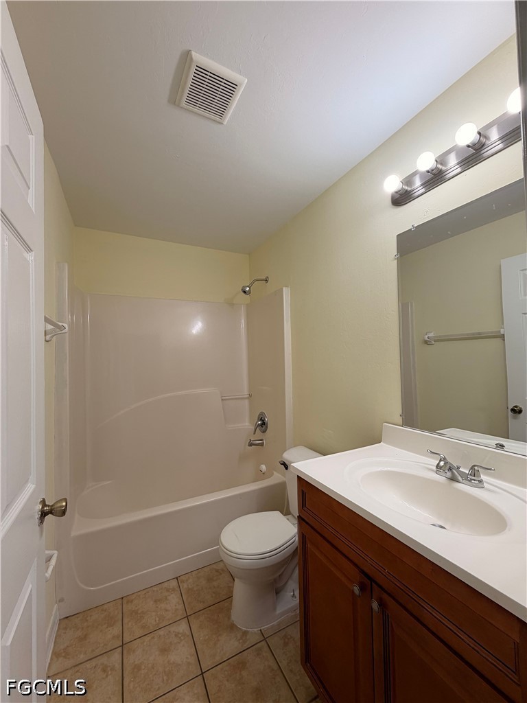 2407 Vernon Ave S Property Photo 11