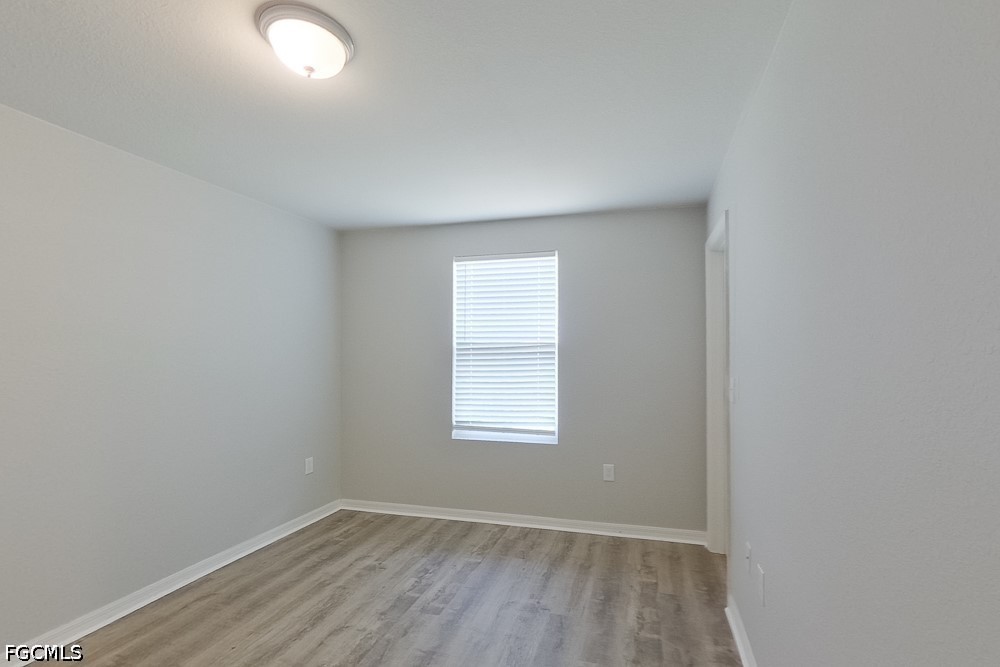 721 Cane St E Property Photo 11