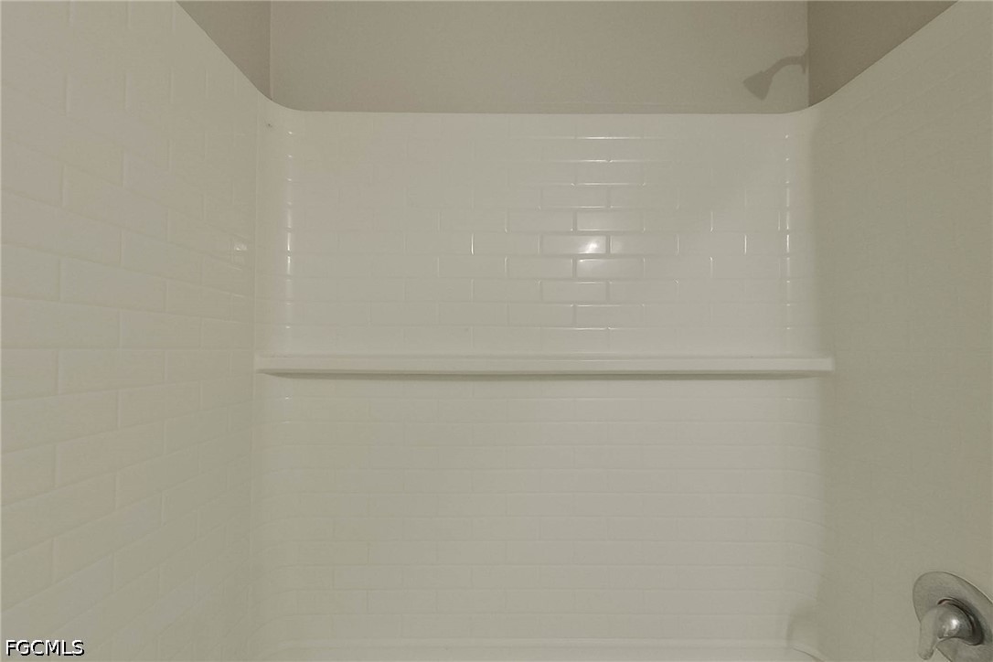 4204 E 5th St Property Photo 22
