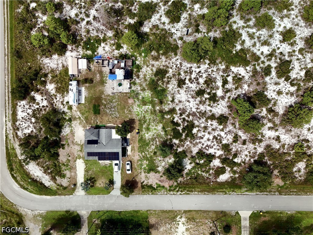408 Sandpiper St Property Photo 3