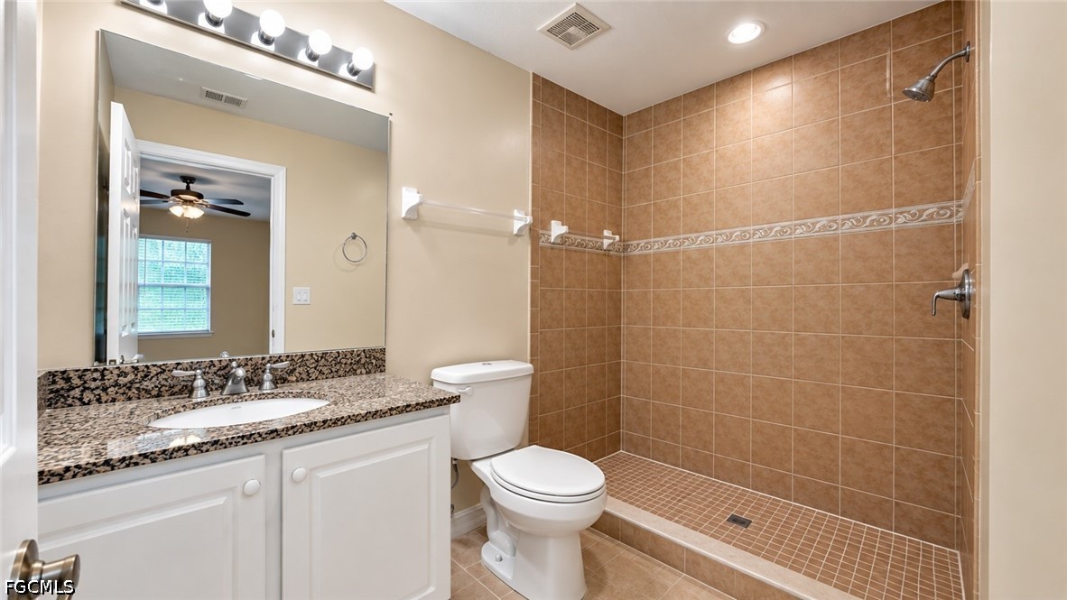 1023 Maddock St E Property Photo 6