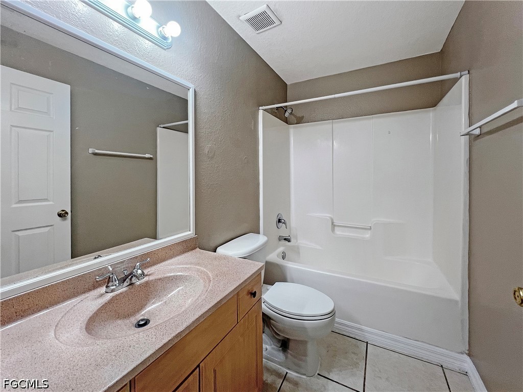 5231 27th St Sw Property Photo 16