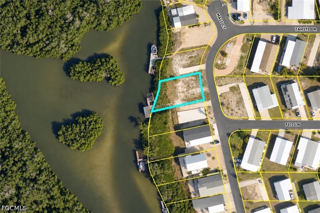 4769 Tahiti Dr Property Photo 4