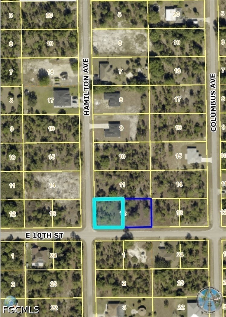 3001 & 3003 E 10th ST Property Photo 1