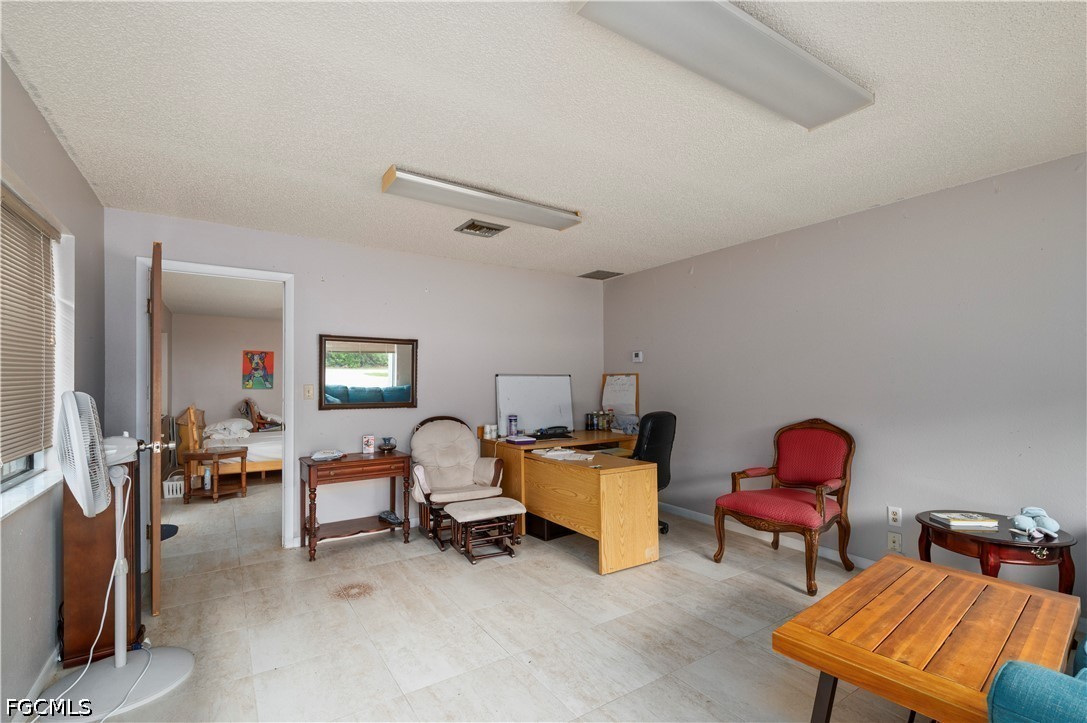 13960 Stringfellow Rd Property Photo 23