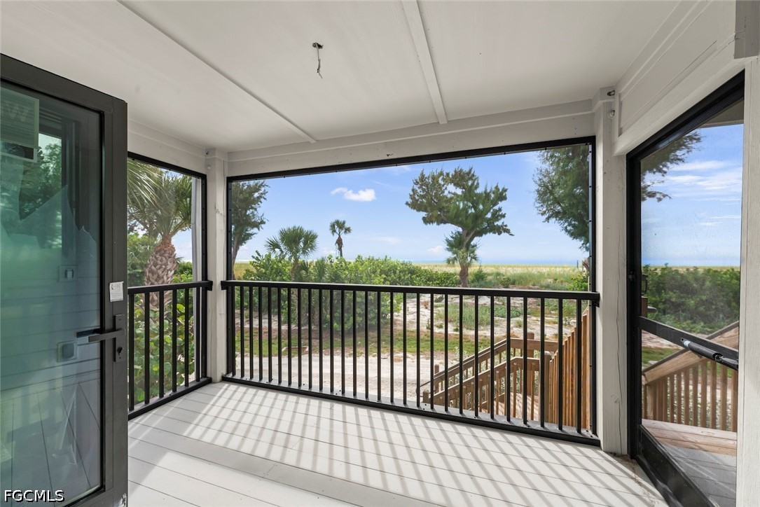 1414 Beach Cottages Property Photo 16