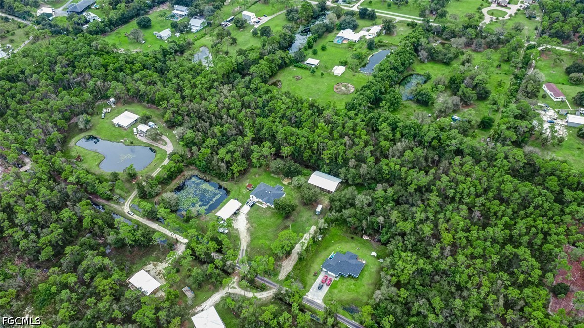 9940 Saddle Property Photo 4
