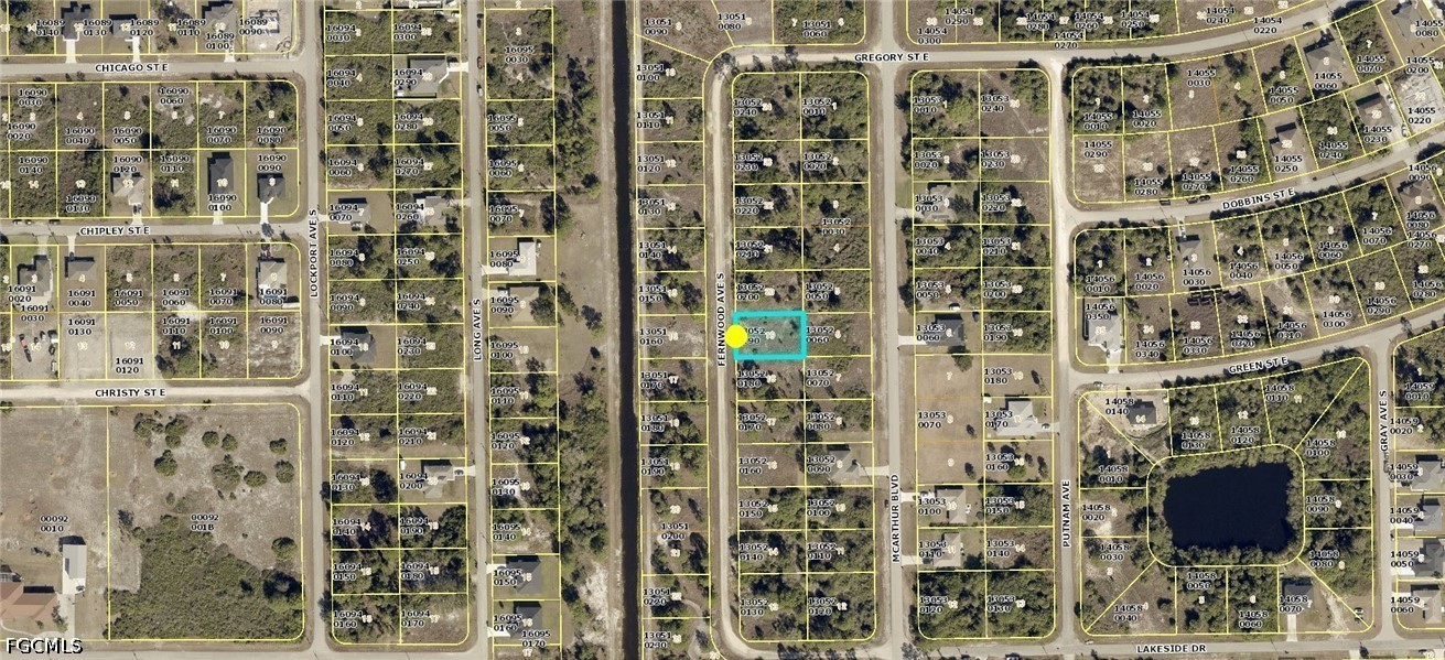419 Fernwood Ave S Property Photo 2
