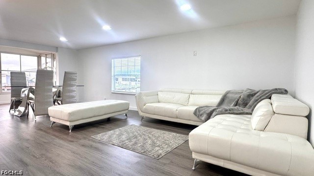 14657 Paul Revere Loop Property Photo 9