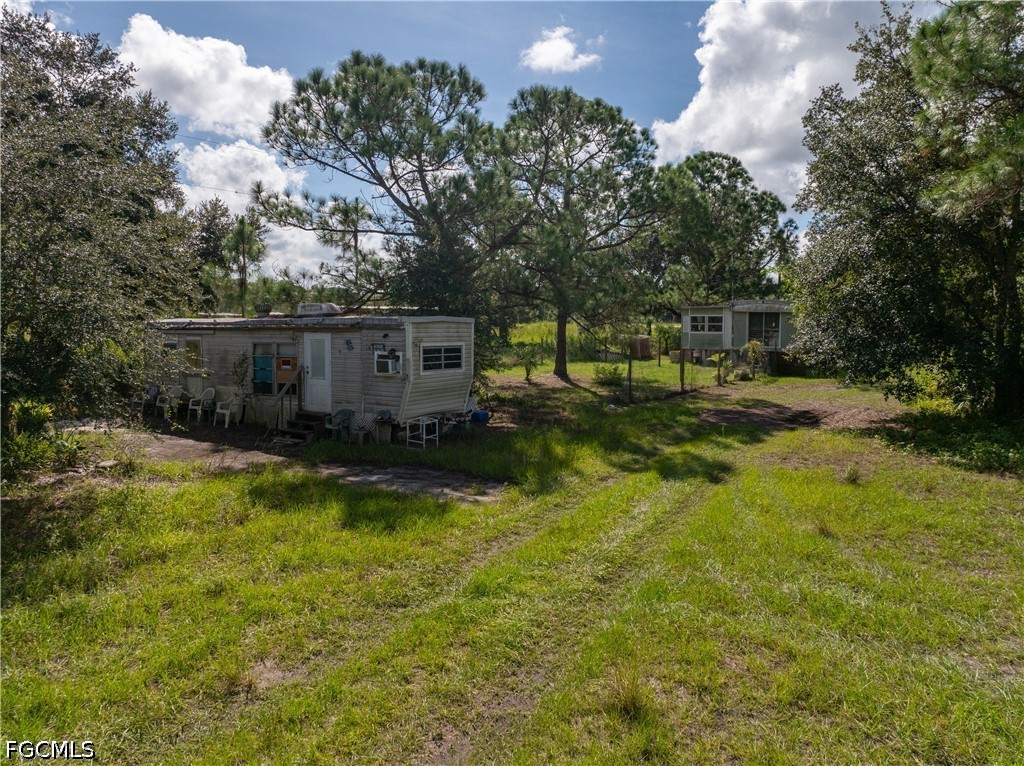 23340 Tinas Ln Property Photo 3