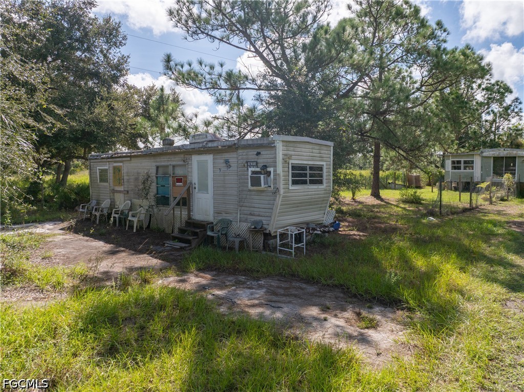 23340 Tinas Ln Property Photo 8