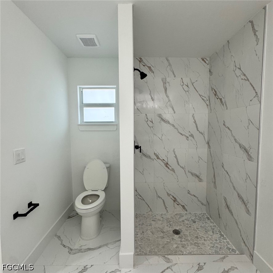 3206 55th St W Property Photo 6