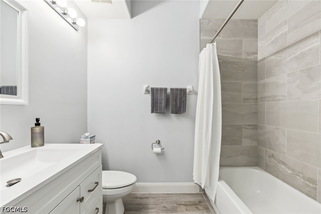 16450 Millstone Cir 105 Property Photo 13