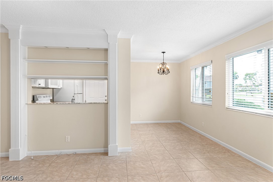 5837 Queen Elizabeth Way 3 Property Photo 11