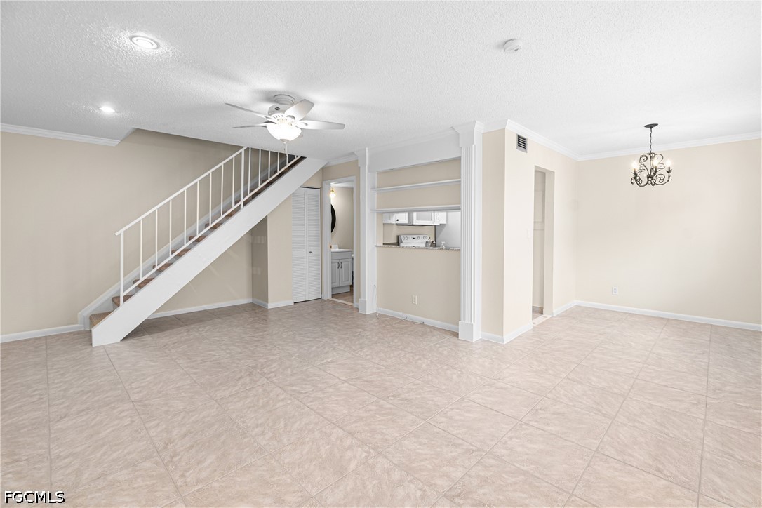 5837 Queen Elizabeth Way 3 Property Photo 12