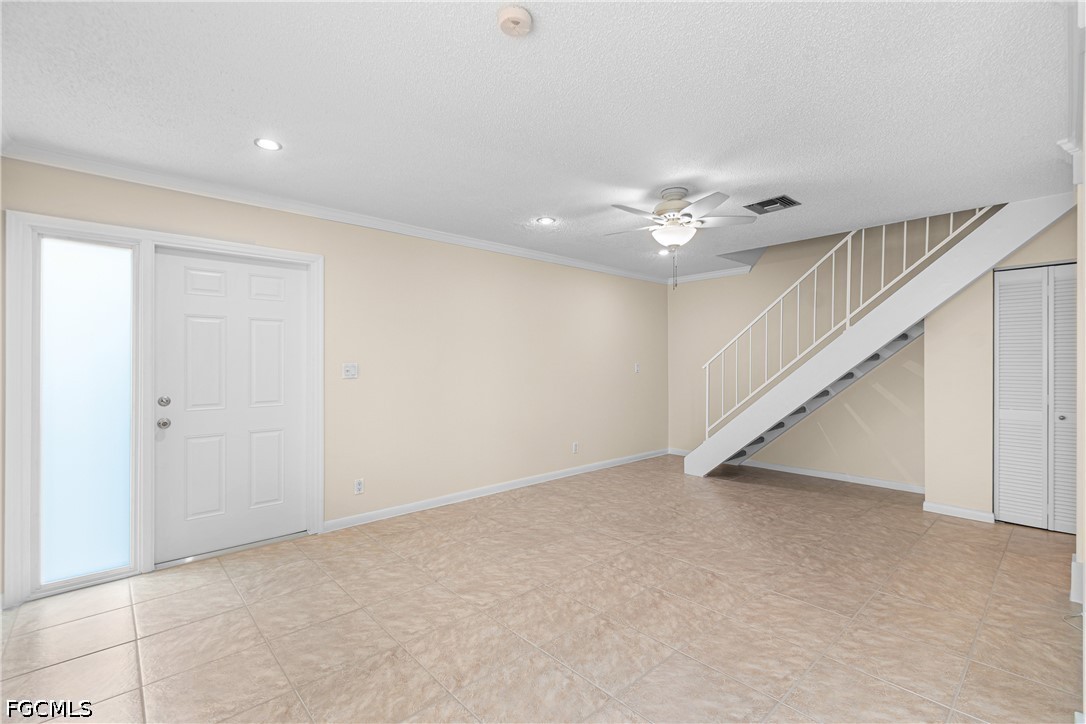 5837 Queen Elizabeth Way 3 Property Photo 14