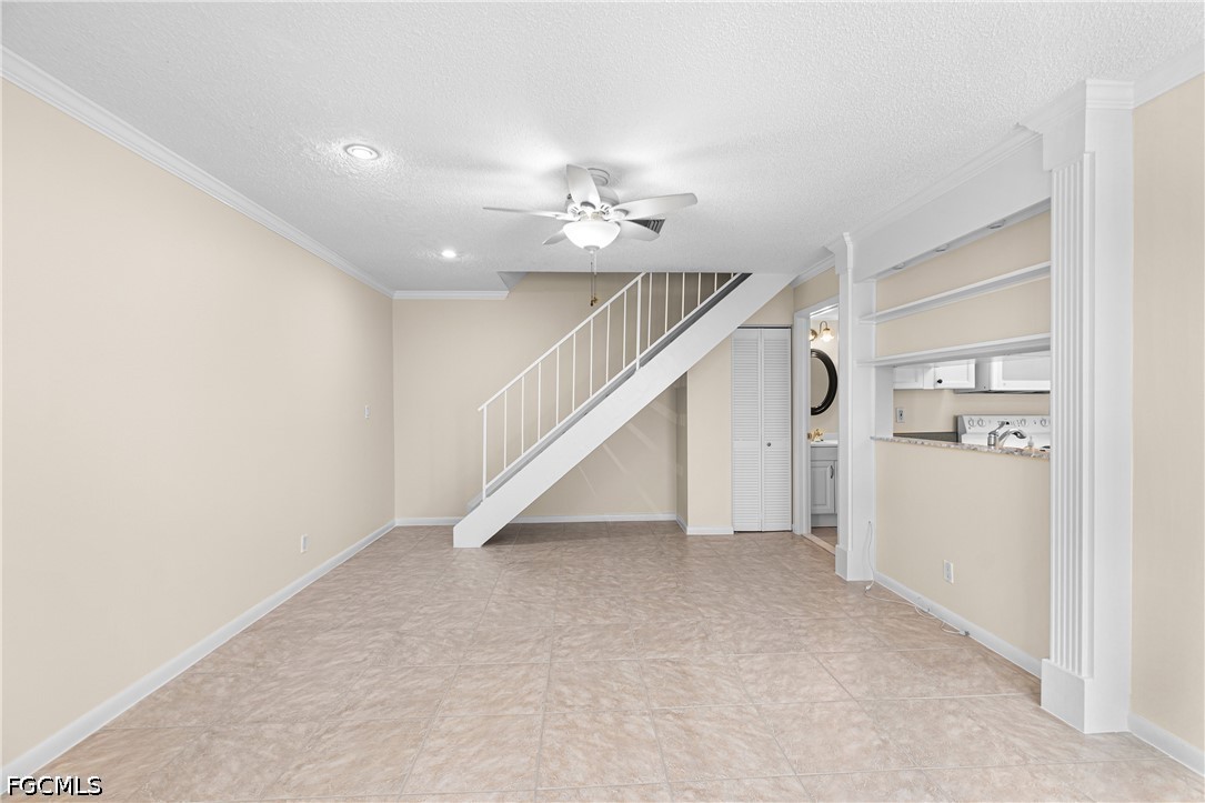 5837 Queen Elizabeth Way 3 Property Photo 15